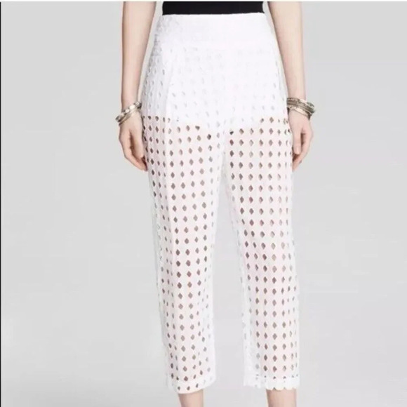 Free People Geo Eyelet Cotton Cover Up Pants Elastic Waist Size XS Vacation - Picture 1 of 11